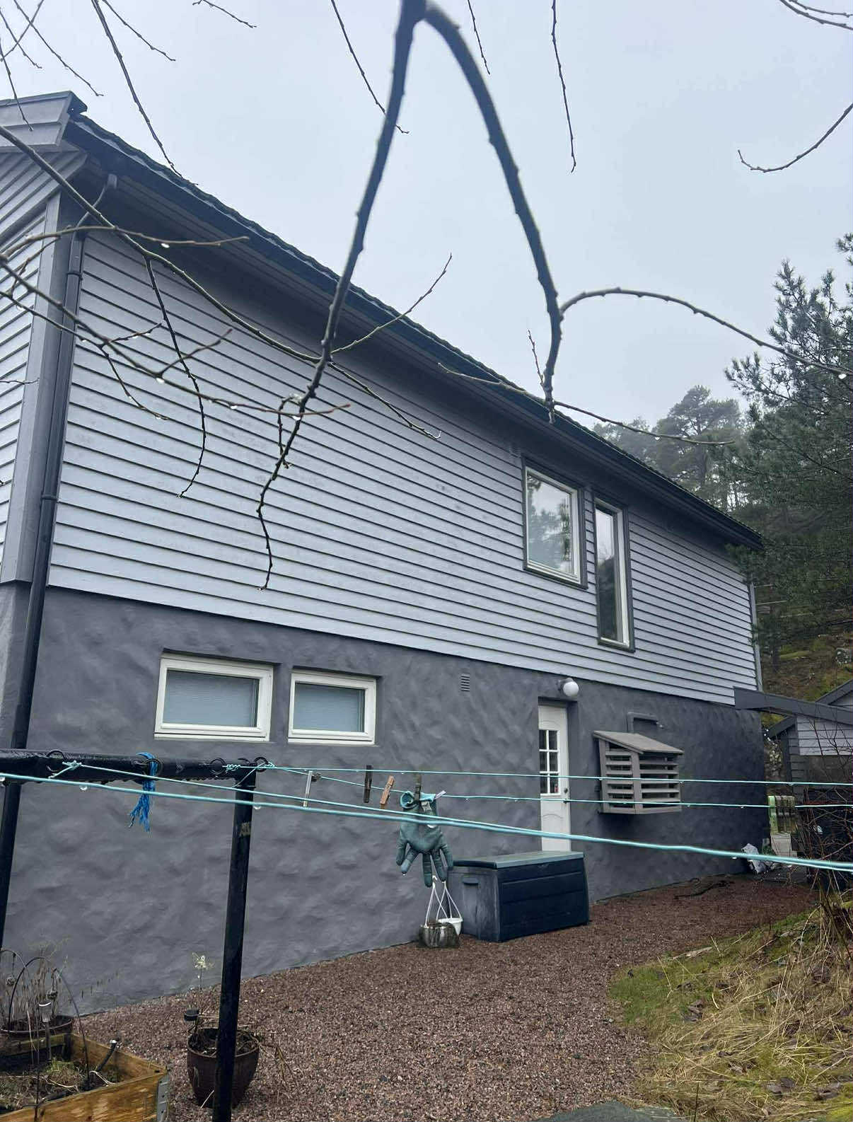 Bytte kledning hus side før